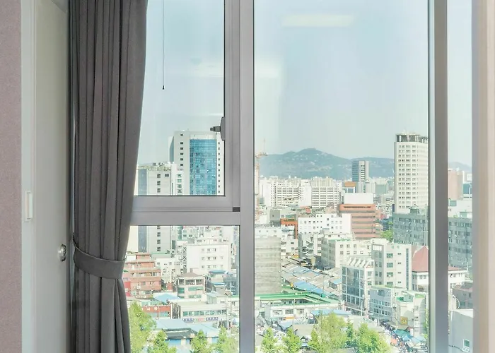 Hotel E7 Place Dongdaemun 4*