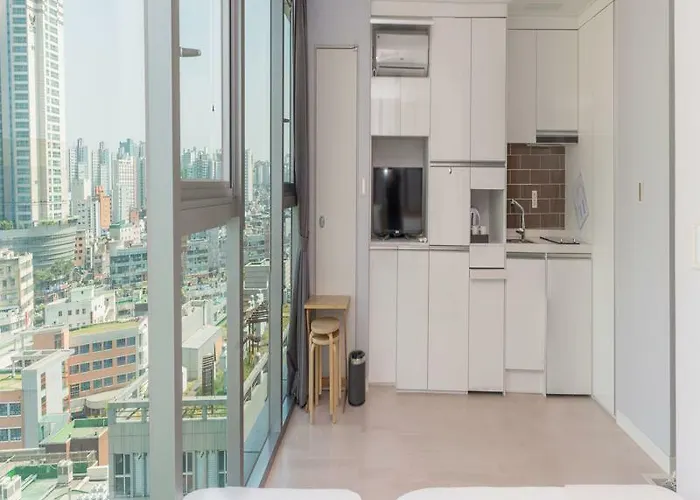 E7 Place Dongdaemun Hotel 4*